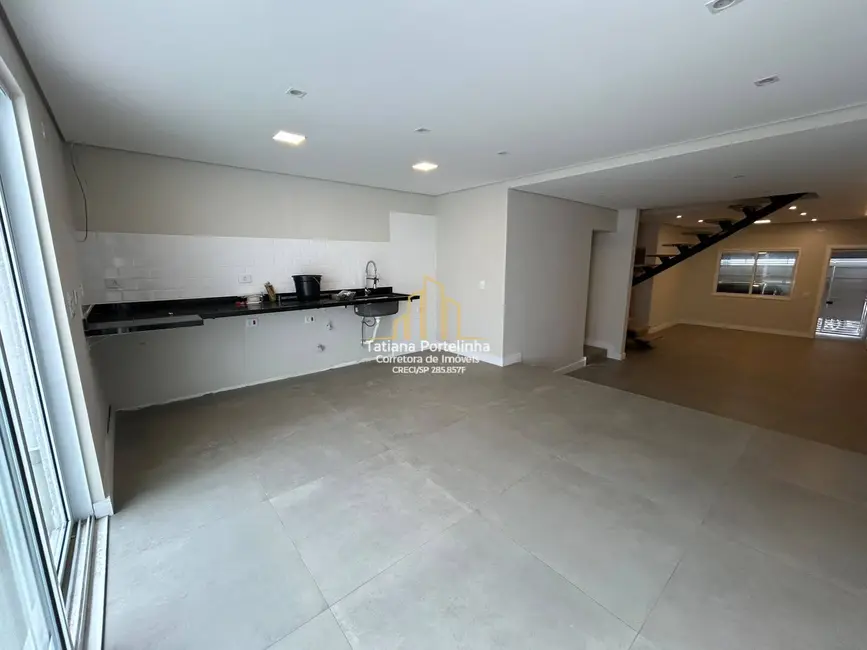 Casa com 3 quartos à venda, 235m2 em Bela Vista, Osasco - SP - imagem 8 Foto 8 de Casa com 3 quartos à venda, 235m2 em Bela Vista, Osasco - SP