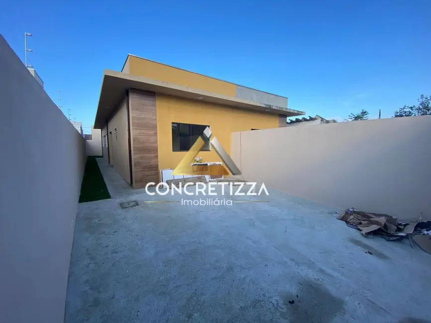 Foto 1 de Casa com 2 quartos à venda, 64m2 em Balneário dos Golfinhos, Caraguatatuba - SP
