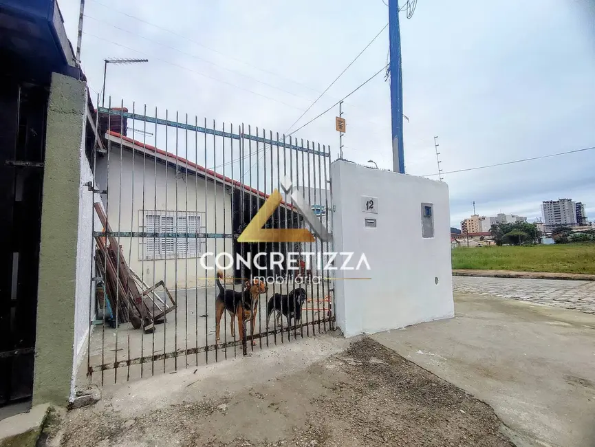 Foto 1 de Casa com 2 quartos à venda, 112m2 em Martim de Sá, Caraguatatuba - SP
