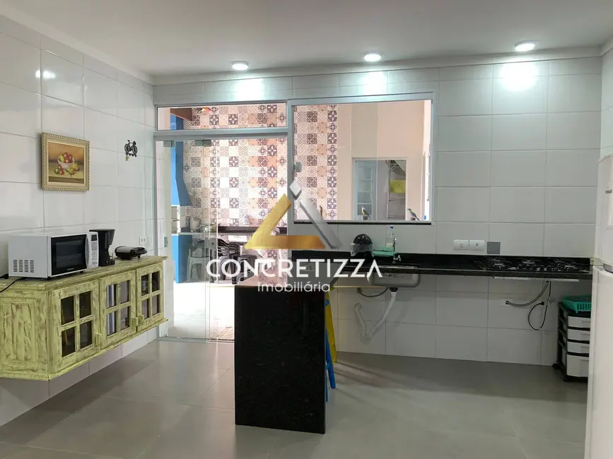 Foto 6 de Casa com 2 quartos à venda, 140m2 em Jardim Casa Branca, Caraguatatuba - SP