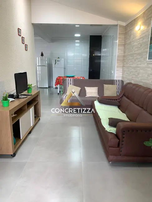 Foto 4 de Casa com 2 quartos à venda, 140m2 em Jardim Casa Branca, Caraguatatuba - SP