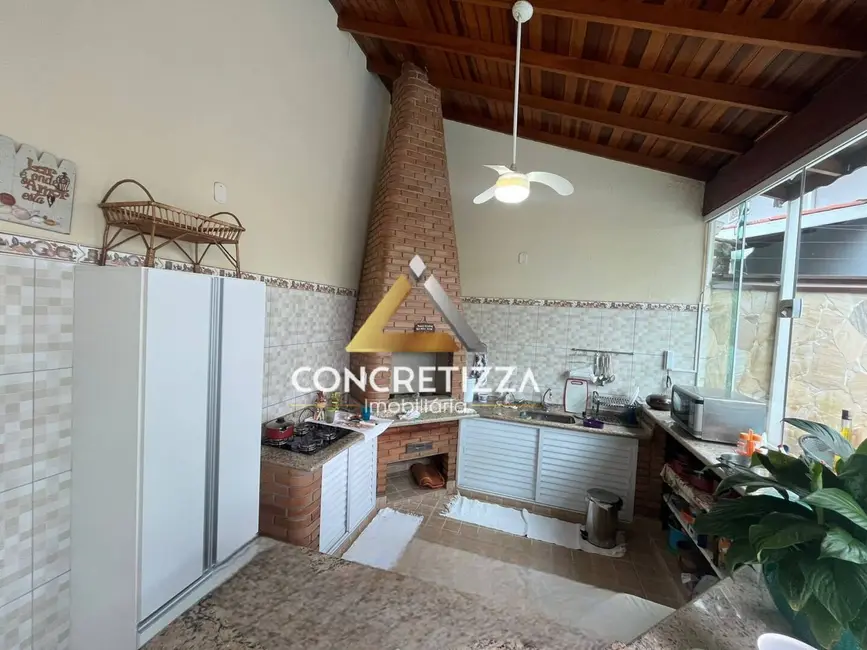 Foto 4 de Sobrado com 5 quartos à venda, 418m2 em Indaiá, Caraguatatuba - SP