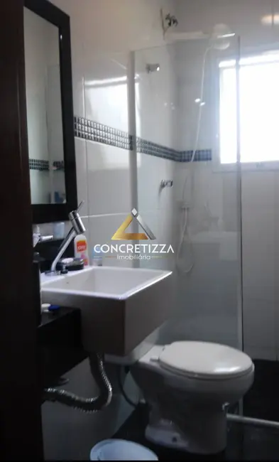 Foto 8 de Casa de Condomínio com 2 quartos à venda, 90m2 em Cidade Jardim, Caraguatatuba - SP