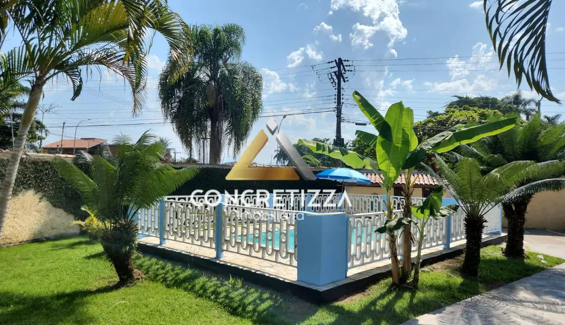 Foto 2 de Casa com 2 quartos à venda, 70m2 em Jardim Britânia, Caraguatatuba - SP