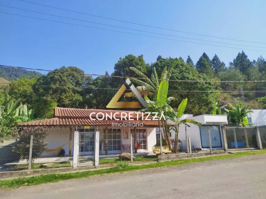 Foto 1 de Casa com 4 quartos à venda, 550m2 em Sao Sebastiao - SP