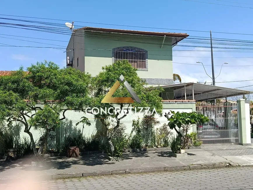 Foto 1 de Sobrado para alugar, 230m2 em Indaiá, Caraguatatuba - SP