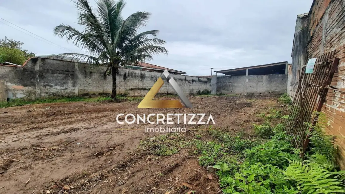 Foto 1 de Terreno / Lote à venda, 360m2 em Jardim Britânia, Caraguatatuba - SP