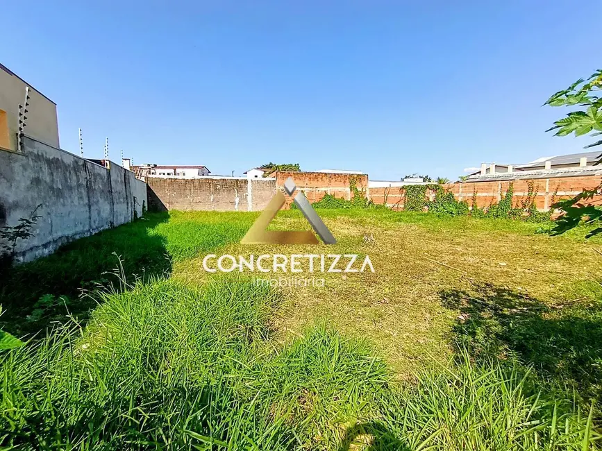 Foto 2 de Terreno / Lote à venda, 720m2 em Pontal de Santa Marina, Caraguatatuba - SP