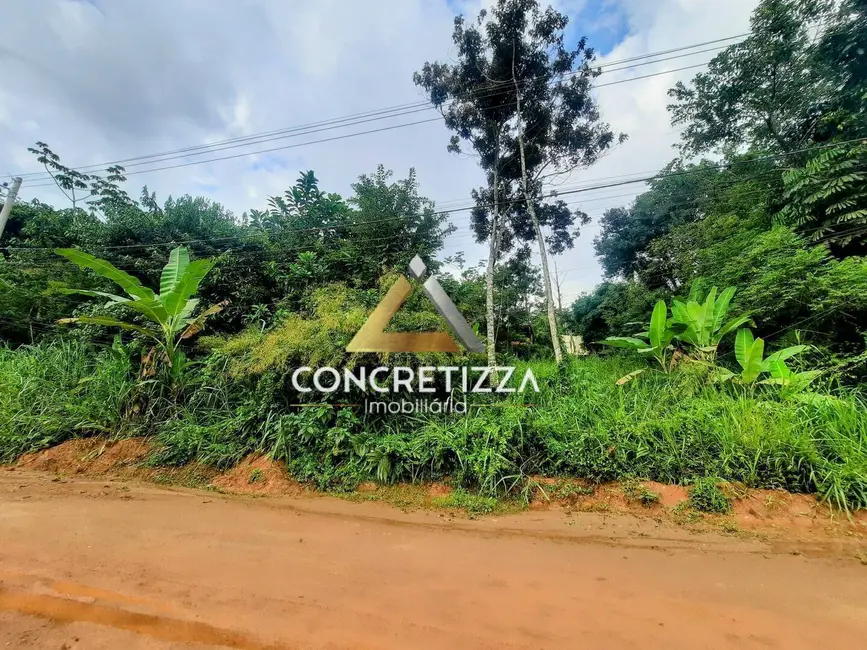 Foto 1 de Terreno / Lote à venda em Caraguatatuba - SP
