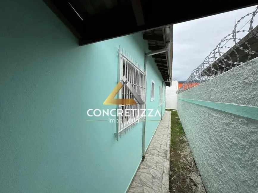 Foto 6 de Casa com 2 quartos à venda, 85m2 em Jardim Tarumãs, Caraguatatuba - SP