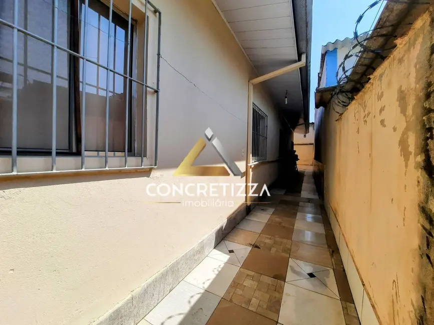 Foto 5 de Casa com 4 quartos à venda, 105m2 em Morro do Algodão, Caraguatatuba - SP