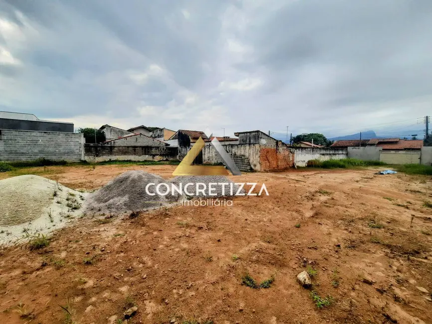 Foto 3 de Terreno / Lote à venda, 724m2 em Praia das Palmeiras, Caraguatatuba - SP