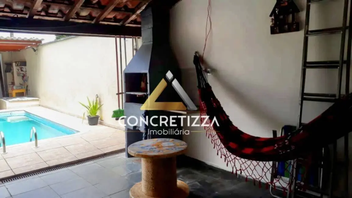 Foto 4 de Casa com 3 quartos à venda, 95m2 em Massaguaçu, Caraguatatuba - SP