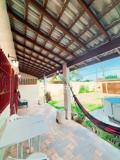 Foto 3 de Casa com 3 quartos à venda, 132m2 em Caraguatatuba - SP