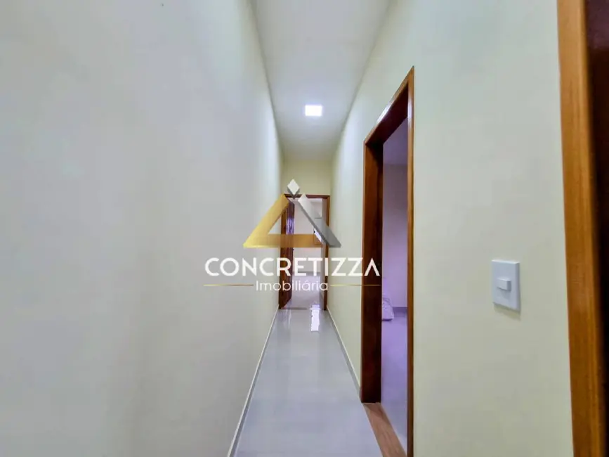 Foto 5 de Casa com 2 quartos à venda, 64m2 em Praia das Palmeiras, Caraguatatuba - SP