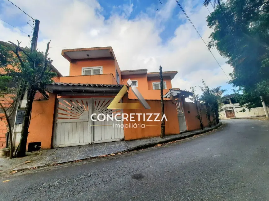 Foto 1 de Casa com 3 quartos à venda, 142m2 em Massaguaçu, Caraguatatuba - SP