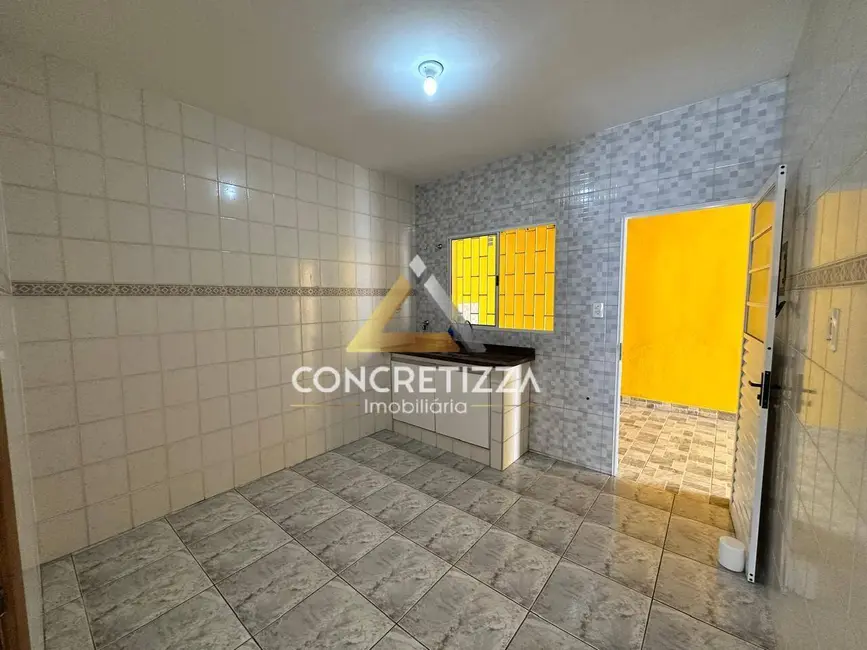 Foto 6 de Casa com 2 quartos à venda, 104m2 em Caraguatatuba - SP