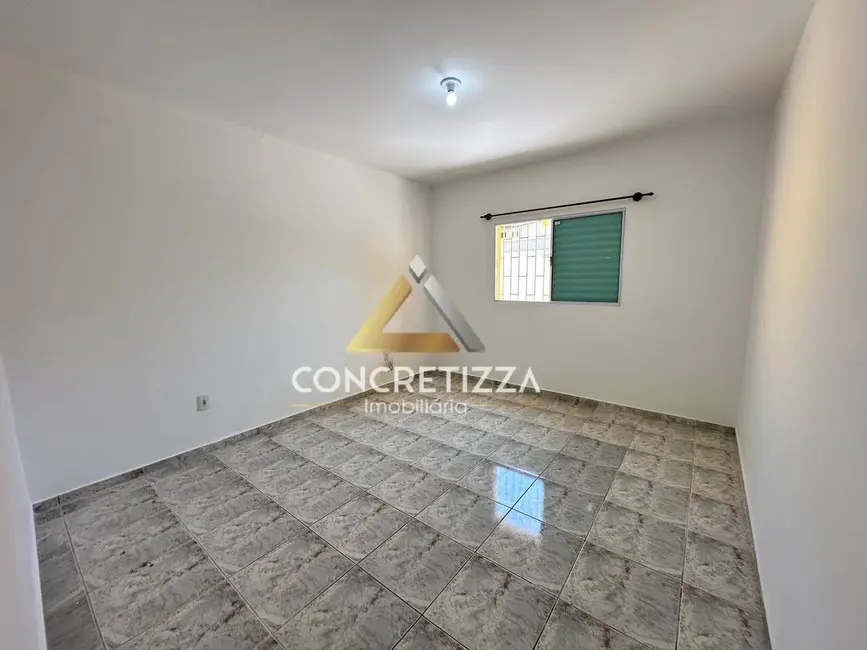 Foto 9 de Casa com 2 quartos à venda, 104m2 em Caraguatatuba - SP