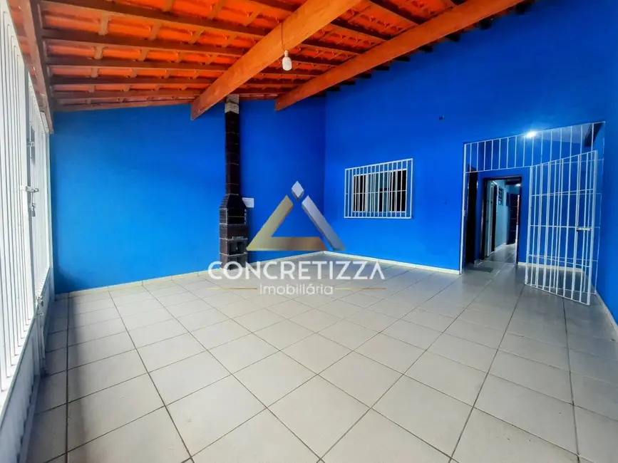 Foto 1 de Casa com 2 quartos à venda, 126m2 em Indaiá, Caraguatatuba - SP