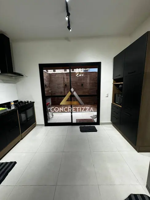 Casa à venda, 101m2 em Pontal de Santa Marina, Caraguatatuba - SP - imagem 8 Foto 8 de Casa à venda, 101m2 em Pontal de Santa Marina, Caraguatatuba - SP