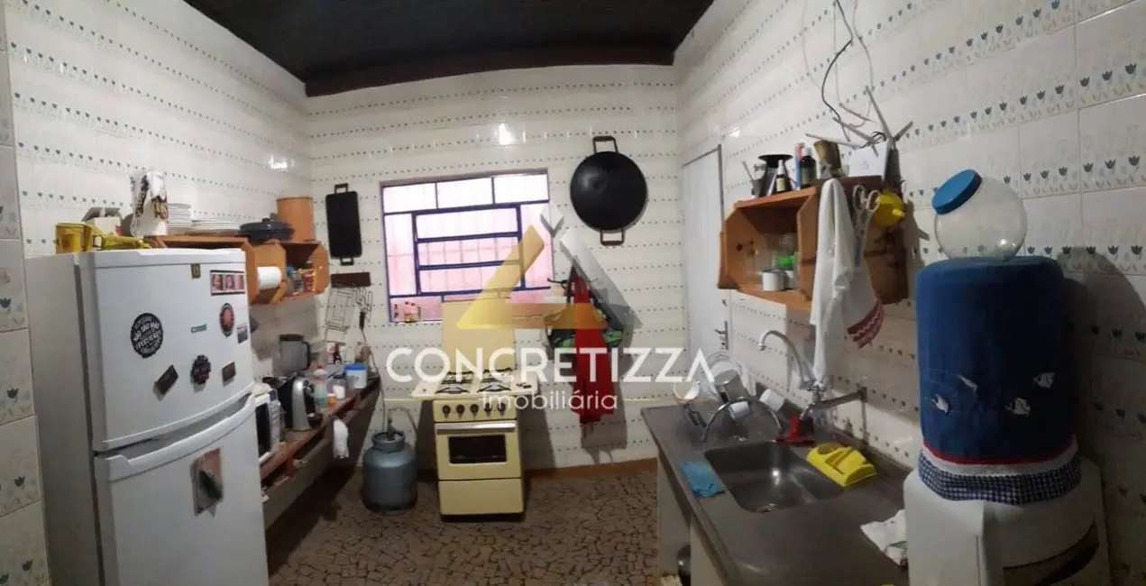 Foto 5 de Casa com 3 quartos à venda, 300m2 em Caraguatatuba - SP