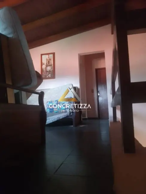 Casa com 4 quartos à venda, 360m2 em Pontal de Santa Marina, Caraguatatuba - SP - imagem 9 Foto 9 de Casa com 4 quartos à venda, 360m2 em Pontal de Santa Marina, Caraguatatuba - SP