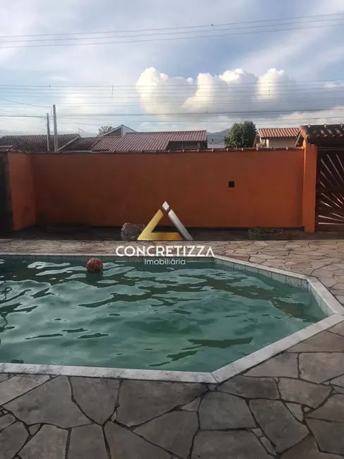 Casa com 4 quartos à venda, 360m2 em Pontal de Santa Marina, Caraguatatuba - SP - imagem 2 Foto 2 de Casa com 4 quartos à venda, 360m2 em Pontal de Santa Marina, Caraguatatuba - SP