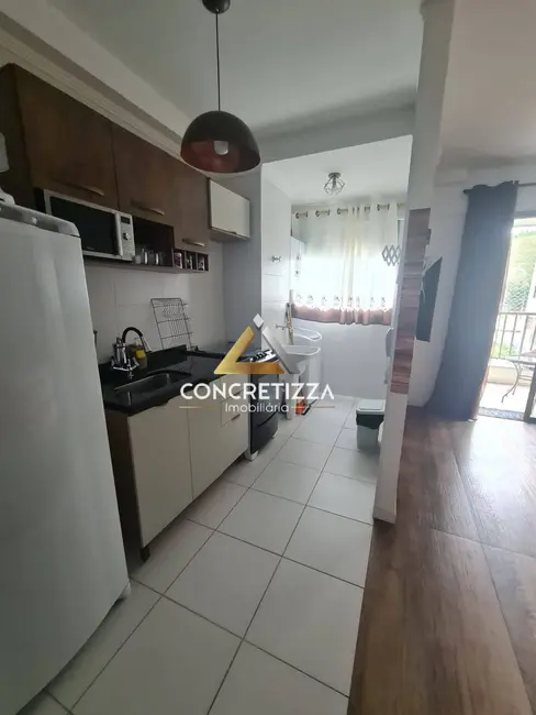 Foto 2 de Apartamento com 2 quartos para alugar, 62m2 em Martim de Sá, Caraguatatuba - SP