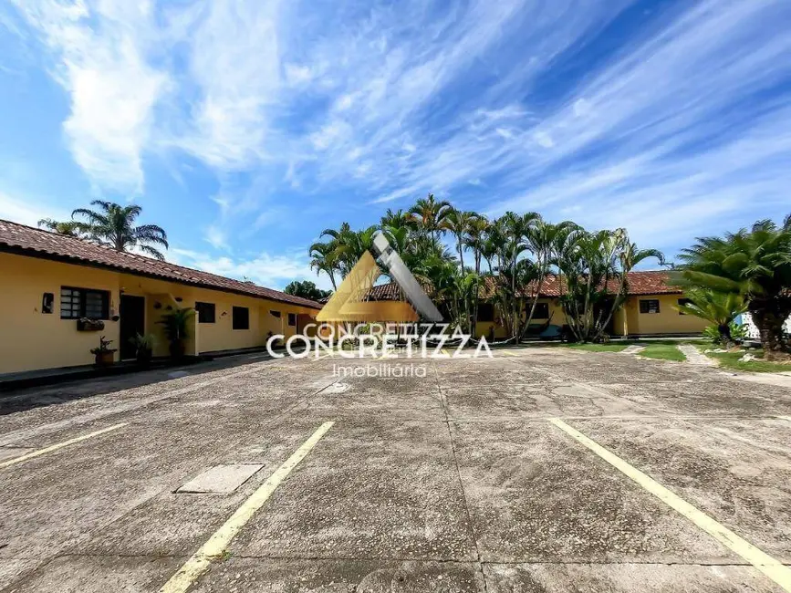 Foto 5 de Casa de Condomínio com 2 quartos à venda, 70m2 em Jardim Britânia, Caraguatatuba - SP