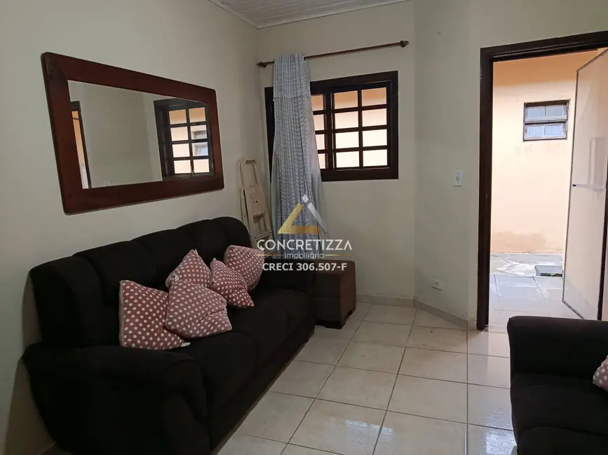 Foto 7 de Casa com 2 quartos à venda e para alugar, 70m2 em Jardim Britânia, Caraguatatuba - SP