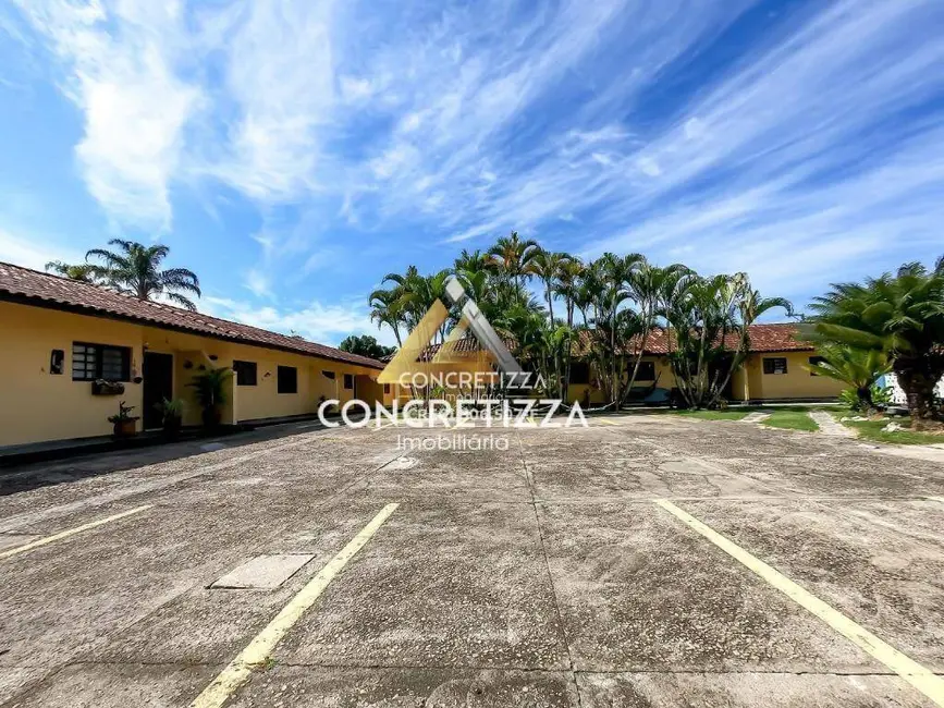 Foto 1 de Casa com 2 quartos à venda e para alugar, 70m2 em Jardim Britânia, Caraguatatuba - SP