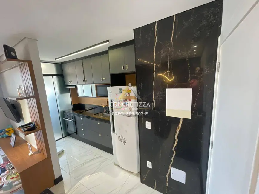 Foto 5 de Apartamento com 2 quartos à venda, 62m2 em Martim de Sá, Caraguatatuba - SP