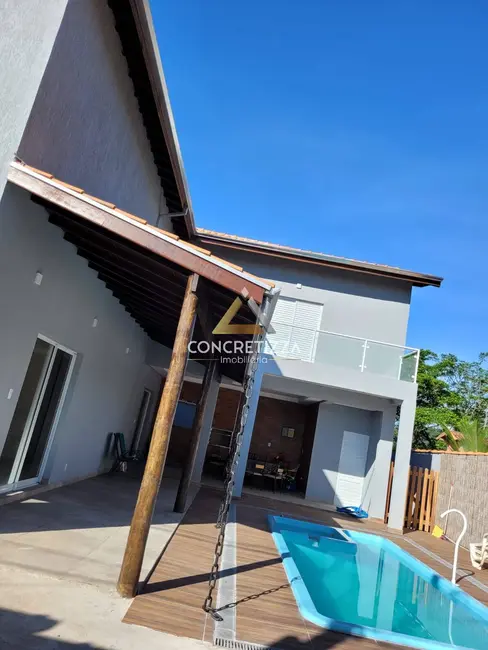 Foto 2 de Casa com 3 quartos à venda e para alugar, 300m2 em Balneário Gardem Mar, Caraguatatuba - SP