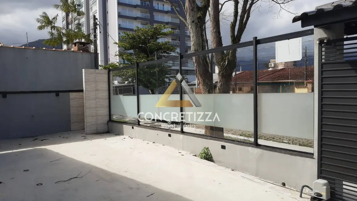 Foto 6 de Casa com 4 quartos à venda, 258m2 em Indaiá, Caraguatatuba - SP