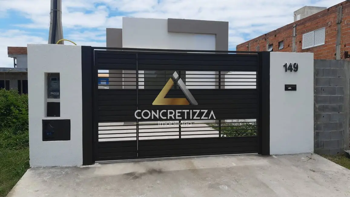 Casa com 2 quartos à venda, 150m2 em Caraguatatuba - SP - imagem 1 Foto 1 de Casa com 2 quartos à venda, 150m2 em Caraguatatuba - SP