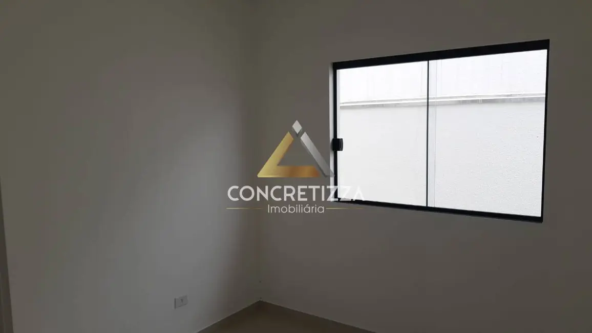 Foto 9 de Casa com 2 quartos à venda, 150m2 em Caraguatatuba - SP