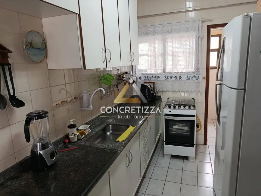 Apartamento com 4 quartos à venda e para alugar, 200m2 em Indaiá, Caraguatatuba - SP - imagem 5 Foto 5 de Apartamento com 4 quartos à venda e para alugar, 200m2 em Indaiá, Caraguatatuba - SP