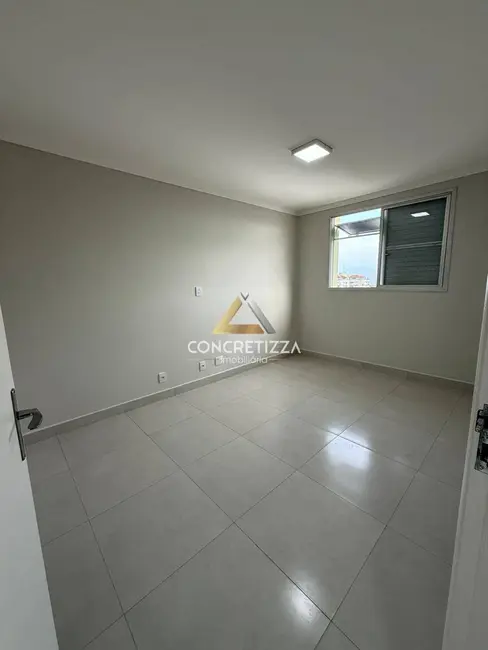 Apartamento com 2 quartos à venda, 88m2 em Centro, Caraguatatuba - SP - imagem 6 Foto 6 de Apartamento com 2 quartos à venda, 88m2 em Centro, Caraguatatuba - SP