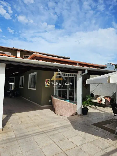 Foto 5 de Casa com 4 quartos à venda, 250m2 em Travessão, Caraguatatuba - SP