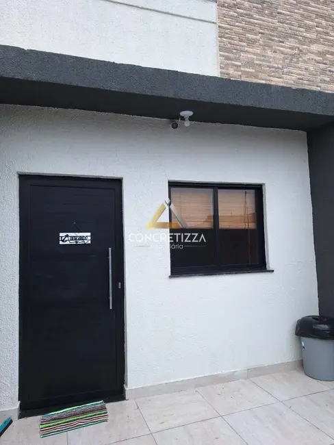 Foto 2 de Sobrado com 2 quartos à venda, 145m2 em Balneário dos Golfinhos, Caraguatatuba - SP