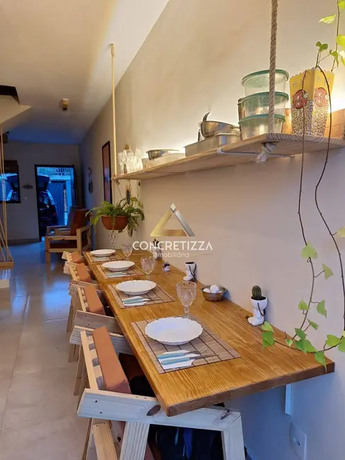 Foto 7 de Sobrado com 2 quartos à venda, 145m2 em Balneário dos Golfinhos, Caraguatatuba - SP