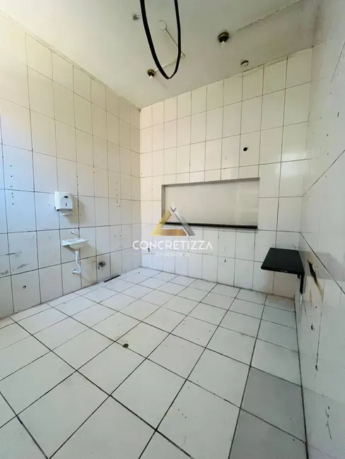 Sala Comercial para alugar, 199m2 em Indaiá, Caraguatatuba - SP - imagem 8 Foto 8 de Sala Comercial para alugar, 199m2 em Indaiá, Caraguatatuba - SP