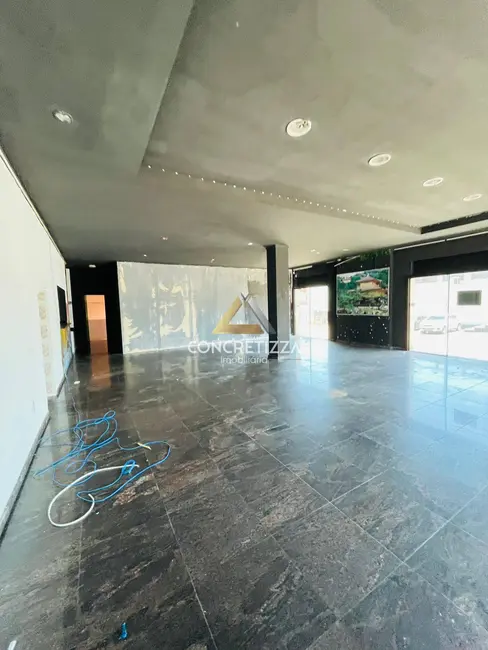 Sala Comercial para alugar, 199m2 em Indaiá, Caraguatatuba - SP - imagem 4 Foto 4 de Sala Comercial para alugar, 199m2 em Indaiá, Caraguatatuba - SP