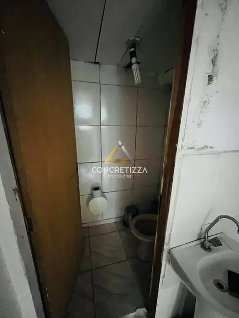 Foto 7 de Sala Comercial para alugar, 42m2 em Jardim Primavera, Caraguatatuba - SP