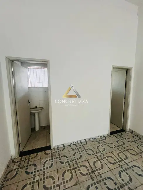 Sala Comercial para alugar, 42m2 em Sumaré, Caraguatatuba - SP - imagem 3 Foto 3 de Sala Comercial para alugar, 42m2 em Sumaré, Caraguatatuba - SP