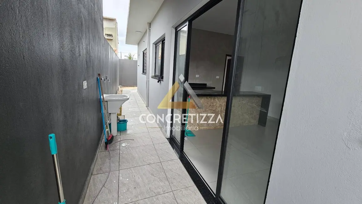Foto 5 de Casa com 2 quartos à venda, 140m2 em Balneário dos Golfinhos, Caraguatatuba - SP