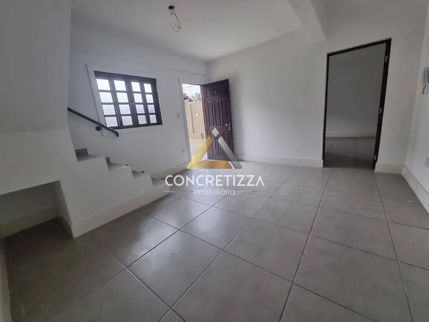 Foto 5 de Sobrado com 3 quartos à venda, 111m2 em Indaiá, Caraguatatuba - SP
