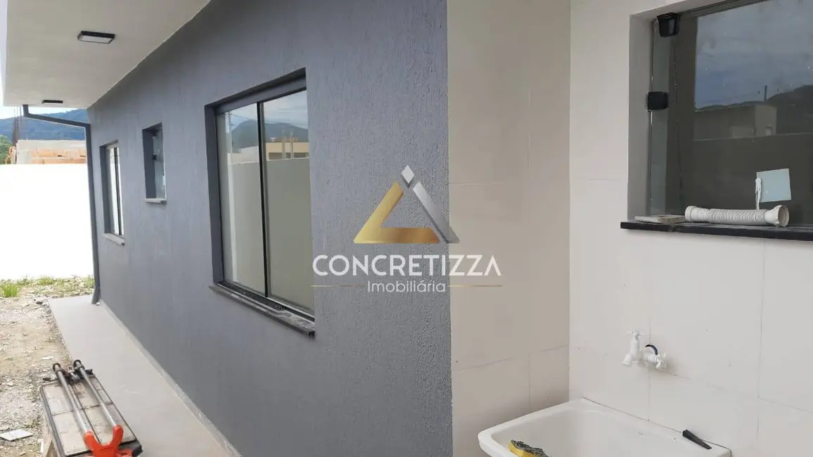 Foto 8 de Casa com 2 quartos à venda, 150m2 em Caraguatatuba - SP