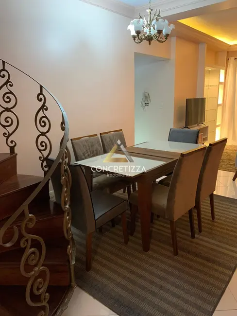 Foto 2 de Cobertura com 3 quartos à venda e para alugar, 123m2 em Martim de Sá, Caraguatatuba - SP