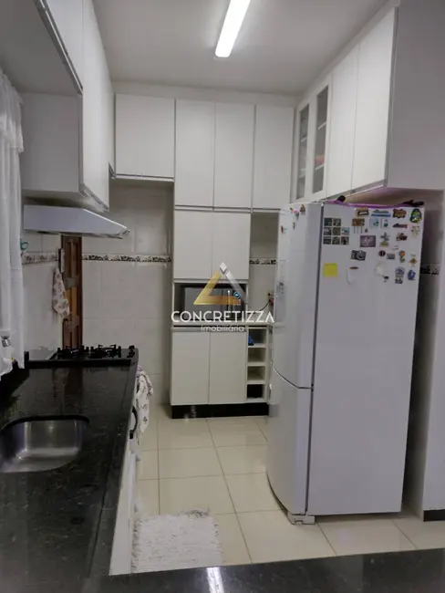 Foto 3 de Sobrado com 3 quartos à venda, 299m2 em Balneário Mar Azul, Caraguatatuba - SP